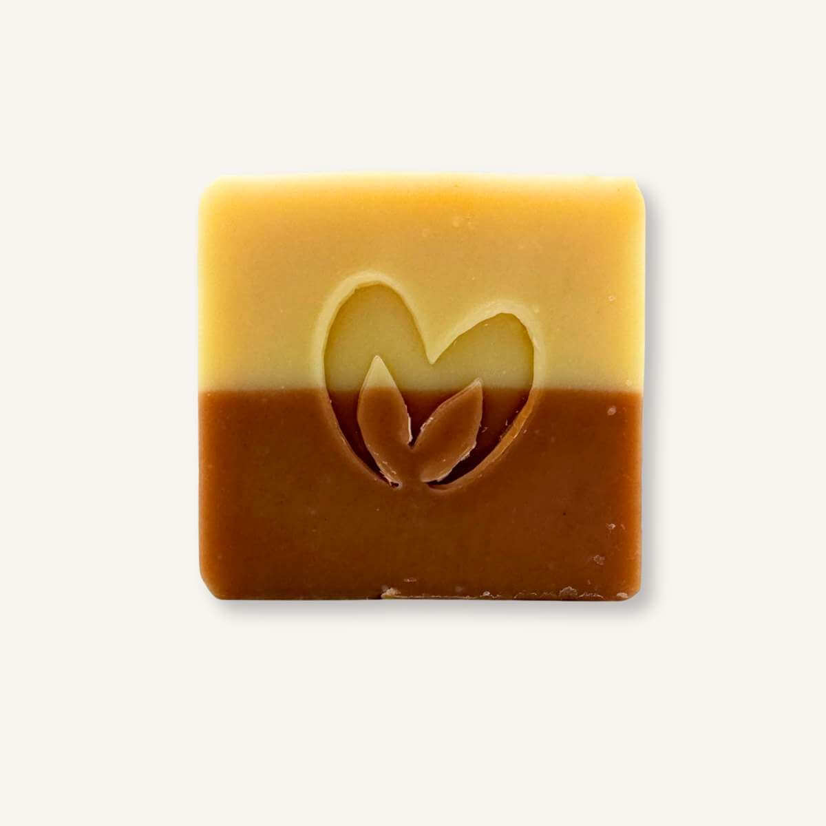 Jabón artesano de arcilla roja y blanca Misey con sello de marca para limpieza facial detox