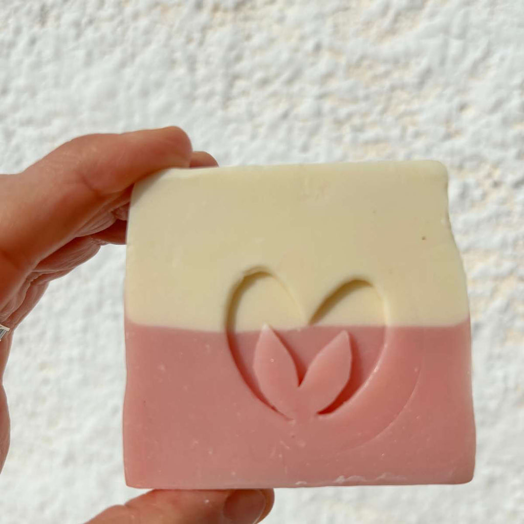 Jabón Artesano de Rosa Mosqueta | Regenerador y Nutritivo · 100 gr