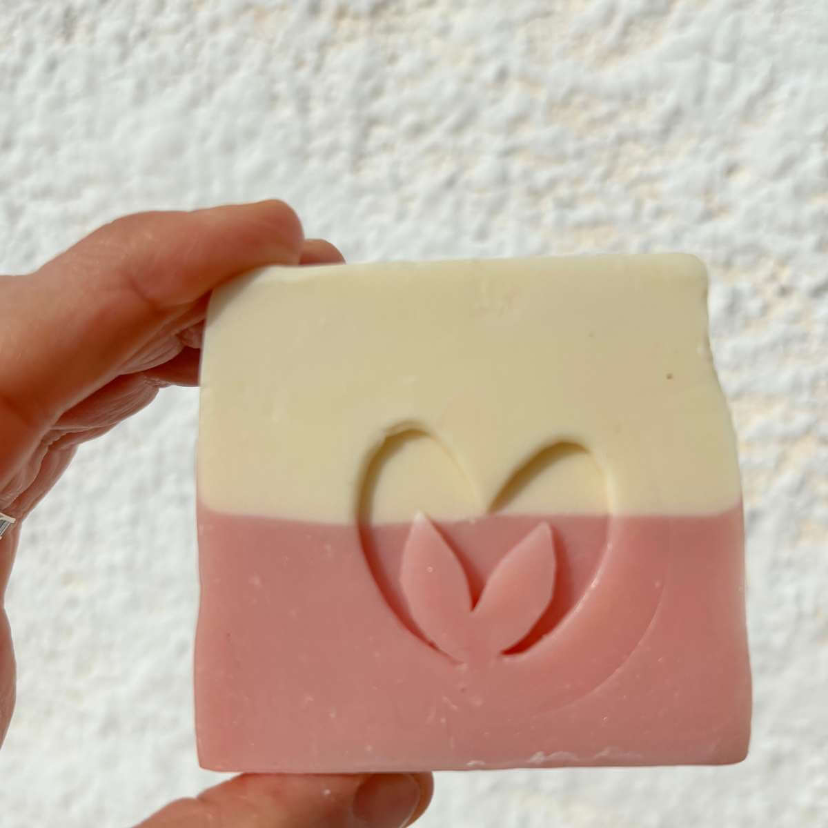 Jabón Artesano de Rosa Mosqueta | Regenerador y Nutritivo · 100 gr