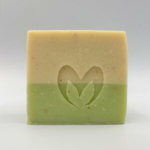 jabón artesano con aguacate y mango